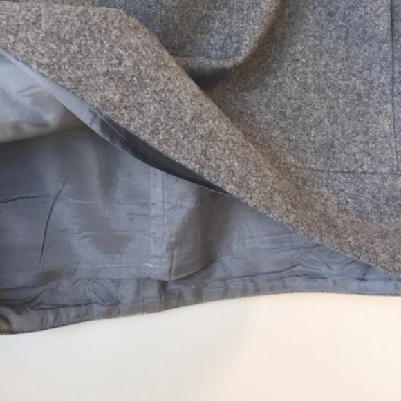 J.Crew Felted Wool Grey Skirt - Size 6 - Picture 4 of 8